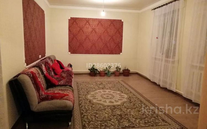 4-комнатный дом, 140 м², 8 сот., Молдагуловой 392  - изображение 2