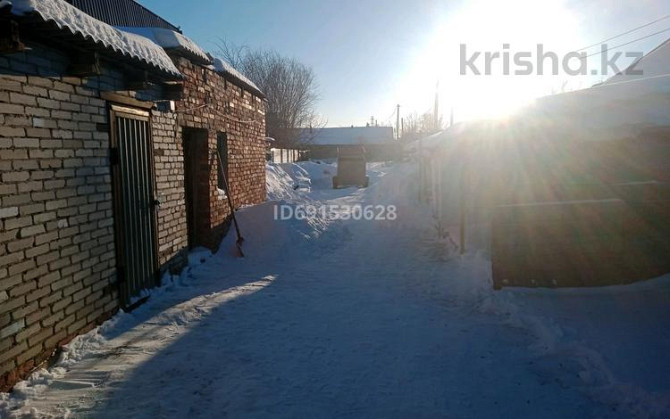 2-комнатный дом, 80 м², 10 сот., Комарова 41 Костанай - изображение 5