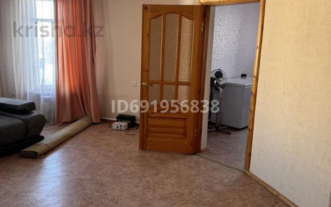 6-комнатный дом, 200 м², 15 сот., Карла-Маркса - Жилой массив Амангельды (Красный партизан), улица К Костанай - изображение 3