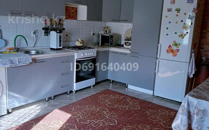 4-комнатный дом, 120 м², 7 сот., Аль-Фараби 64 - Центр  - изображение 3