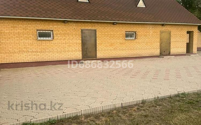 10-комнатный дом, 335 м², 10 сот., Прииртышская 31 Ust-Kamenogorsk - photo 4