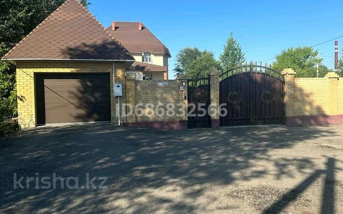 10-комнатный дом, 335 м², 10 сот., Прииртышская 31 Ust-Kamenogorsk - photo 3
