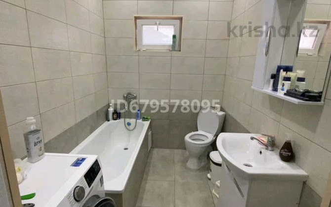 2-комнатный дом, 60 м², 9 сот., мкр Самал 51 - 11 Атырау - изображение 2
