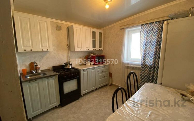 2-комнатный дом, 72 м², 6 сот., 12мкрн 42 Aqtobe - photo 5