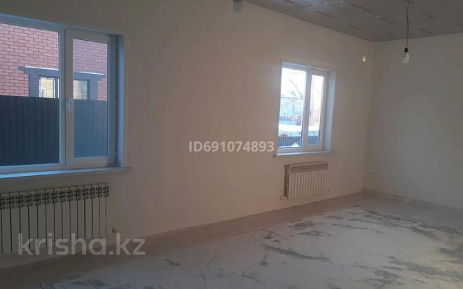 8-комнатный дом, 200 м², 10 сот., Қайнар к 243а - Бірінші  - изображение 8