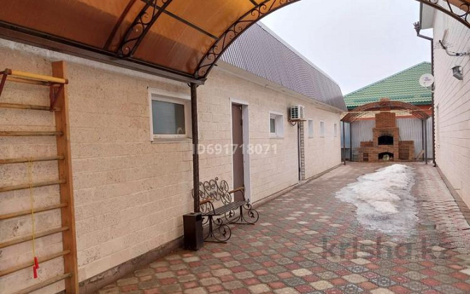 6-комнатный дом, 257 м², 7 сот., Алмалы 51/1 Уральск - изображение 2