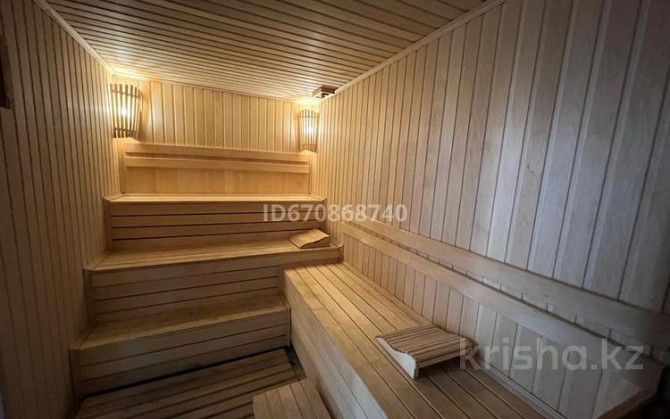8-комнатный дом, 600 м², 10 сот., мкр Самал 39 Атырау - изображение 3