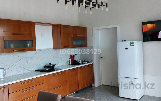 5-комнатный дом, 260 м², 7 сот., Тат.край Семей - изображение 1