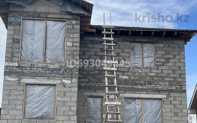 5-комнатный дом, 300 м², 7 сот., Академика Маргулана 204 - М.Горького-Ак. Маргулана Павлодар - изображение 1