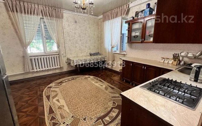 6-комнатный дом, 203 м², 5.5 сот., Жастар80а  - photo 1