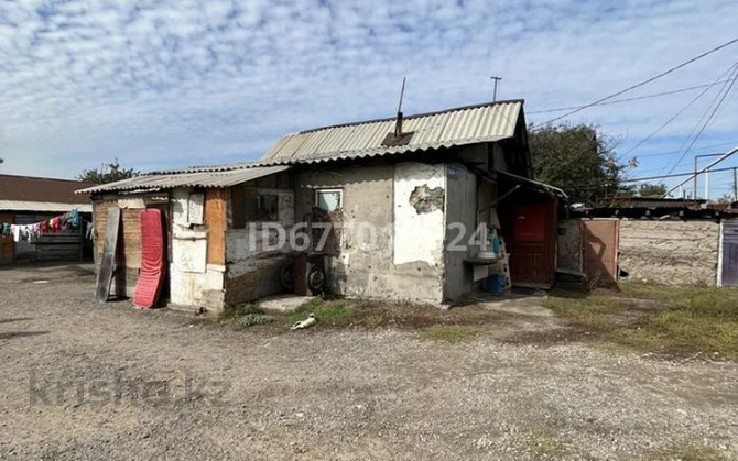 9-комнатный дом, 200 м², 8 сот., мкр Шанырак-1, Бабыр 19 Almaty - photo 2