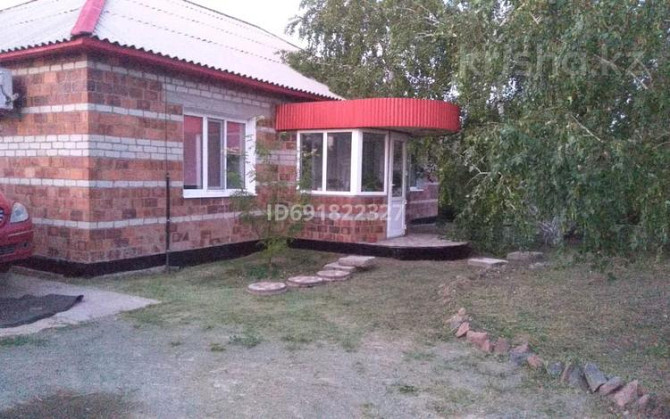 4-комнатный дом, 104 м², 120 сот., Бирлик 20 - Находится дом в селе Акжол, Калкаманский сельский окр Аксу - изображение 1