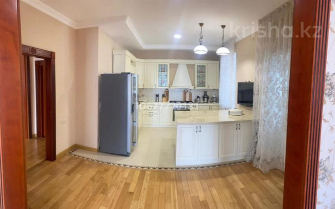 9-комнатный дом, 760 м², 30 сот., Горный заезд 1а Семей - изображение 2