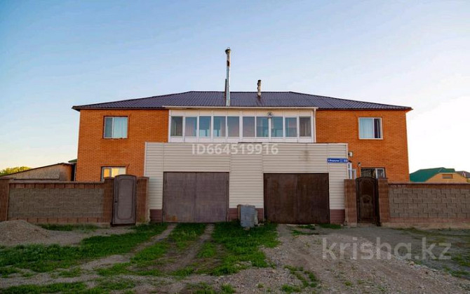 5-комнатный дом, 250 м², 5 сот., Молдагулова 89  - photo 1