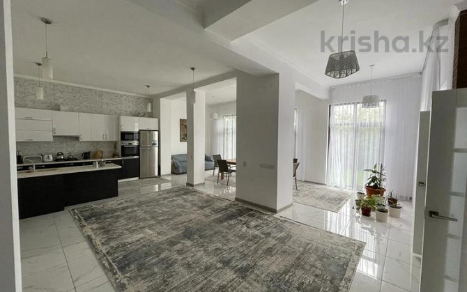9-комнатный дом, 460 м², 7 сот., мкр Хан Тенгри, Свежесть 47 Almaty - photo 1