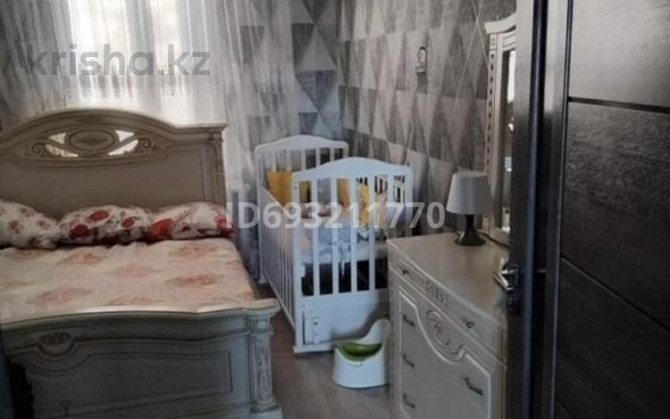 3-комнатный дом, 80 м², 100 сот., Богембай батыр 5 1 - Рядом магазин Адиль, садик Искорка  - photo 2