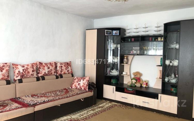 4-комнатный дом, 180 м², 9 сот., Асылбекова 5 - Момышулы  - изображение 1