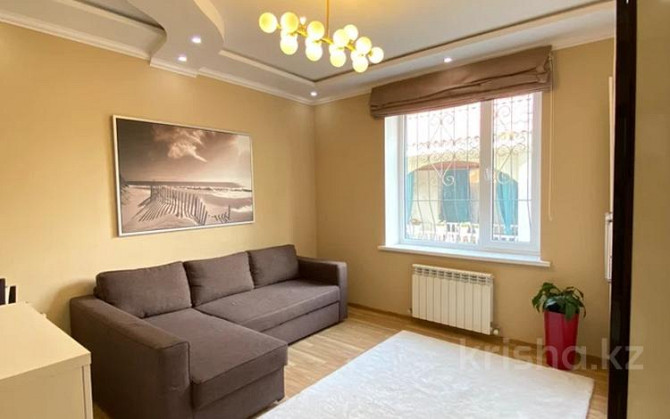 5-комнатный дом, 163.3 м², 8 сот., Мкрн. Шығыс-2, улица Тауке Хана 7  - photo 4