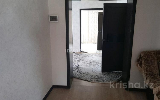 6-комнатный дом, 140 м², 12 сот., п. Шиен, Сыпатай батыр 23 - Өтеген батыр  - изображение 1