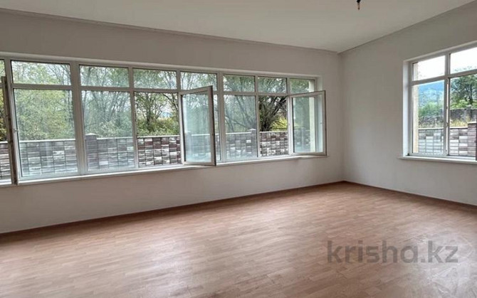 10-комнатный дом, 745 м², 10 сот., мкр Баганашыл, проспект Аль - Фараби - Ремизовка Алматы - изображение 1