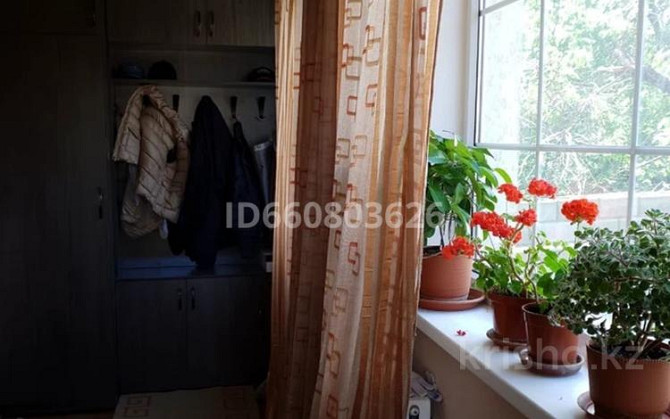 8-комнатный дом, 280 м², 4.3 сот., Макашева 90 Каскелен - изображение 5