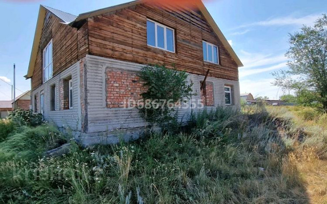 8-комнатный дом, 400 м², 15 сот., Ахмирово 18 Усть-Каменогорск - изображение 4