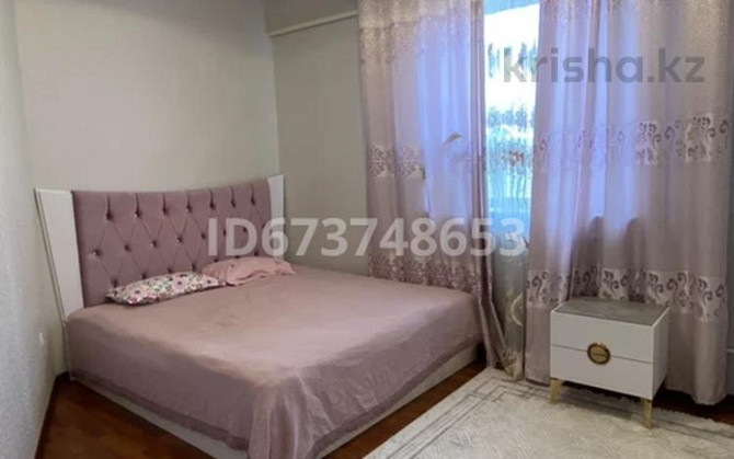 8-комнатный дом, 180 м², 10 сот., Сарыкемер 60  - изображение 1