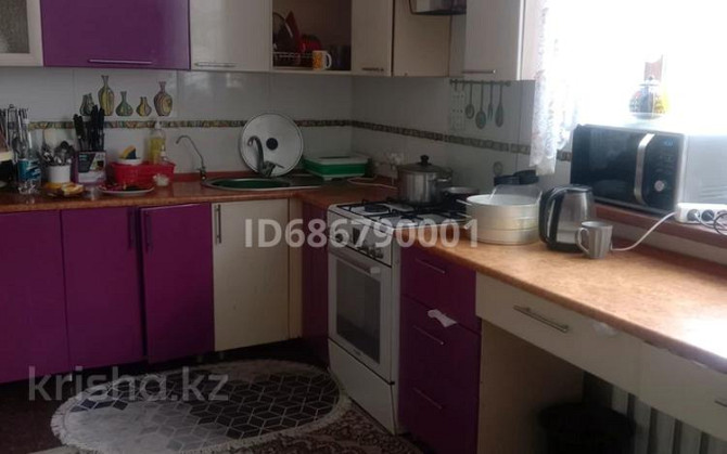 4-комнатный дом, 300 м², 10 сот., улица 11 404  - изображение 4