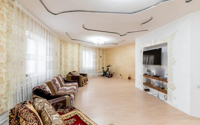 9-комнатный дом, 261 м², 10 сот., Охрон - Переулок сарыагаш Astana - photo 4