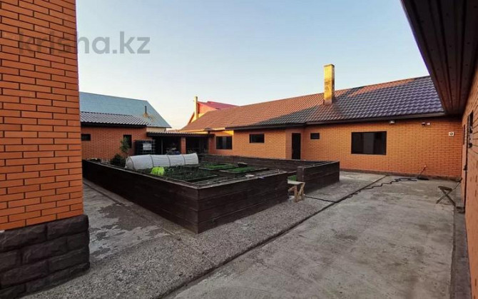 8-комнатный дом, 385 м², 10 сот., А.Есмаганбетулы  - изображение 7
