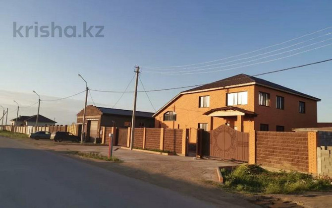 8-комнатный дом, 385 м², 10 сот., А.Есмаганбетулы  - изображение 1