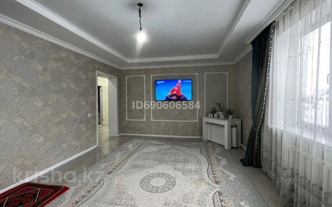 7-комнатный дом, 200 м², 6 сот., 9мкр дом 2б - Новая школа  - photo 1