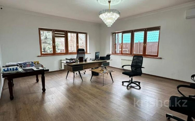 12-комнатный дом, 455.6 м², 16 сот., мкр Таугуль-3, Жандосова - Центральная Алматы - изображение 4