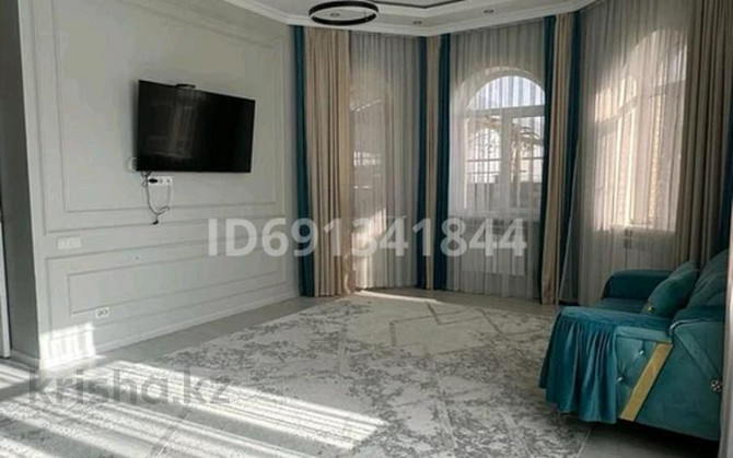 4-комнатный дом, 296 м², 6 сот., Жаркент 176  - изображение 2