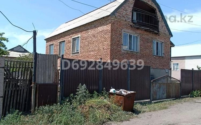4-комнатный дом, 187 м², 6 сот., Пришахтинск, Переулок Есильский 2г Karagandy - photo 1