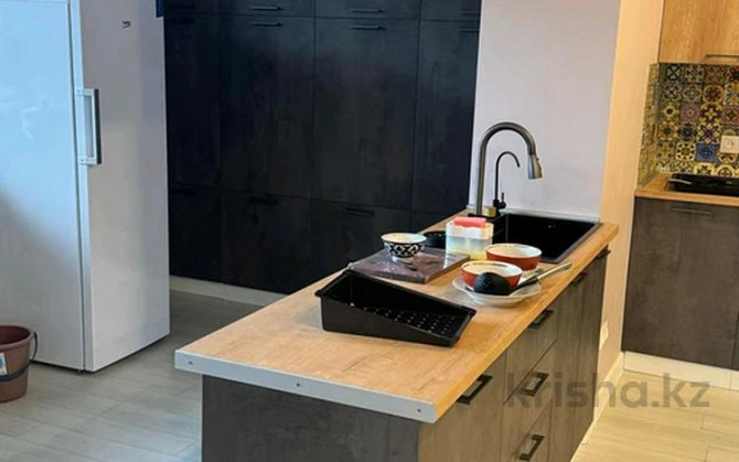 10-комнатный дом, 450 м², 6 сот., М. Зверева Алматы - изображение 2