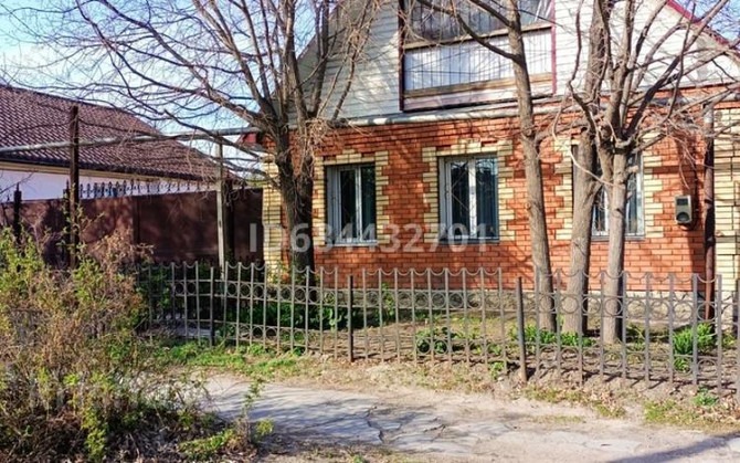 3-комнатный дом, 100 м², 5.5 сот., Гоголя 24 а - Каирбекова Гоголя Костанай - изображение 1