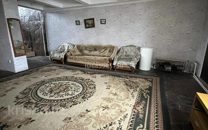 6-комнатный дом, 261 м², 10 сот., мкр Кунгей , Рахимбекова 184 Караганда - изображение 5