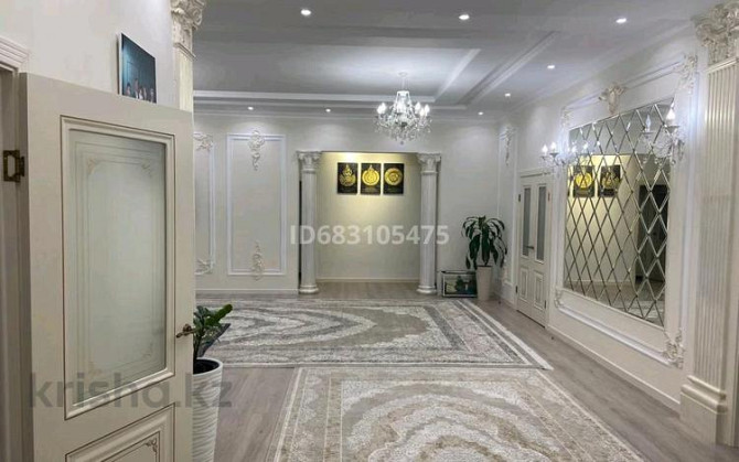 6-комнатный дом, 300 м², 8 сот., мкр Балауса 31 - 51 Atyrau - photo 1