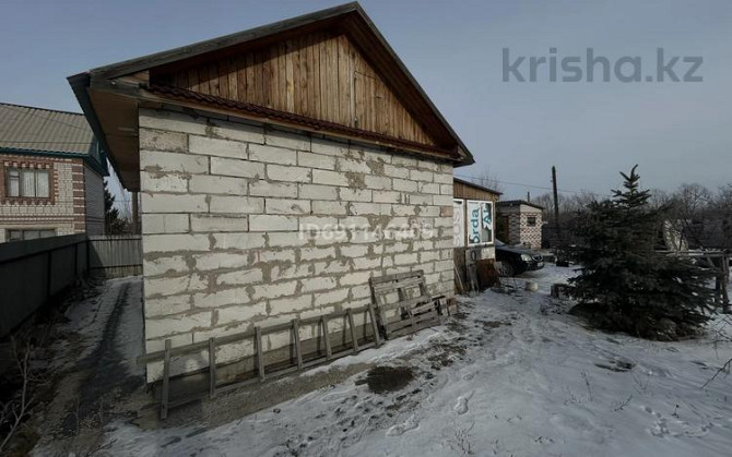 2-комнатный дом, 45 м², 6.6 сот., Восточный правый 8 дача 7910 Семей - изображение 7