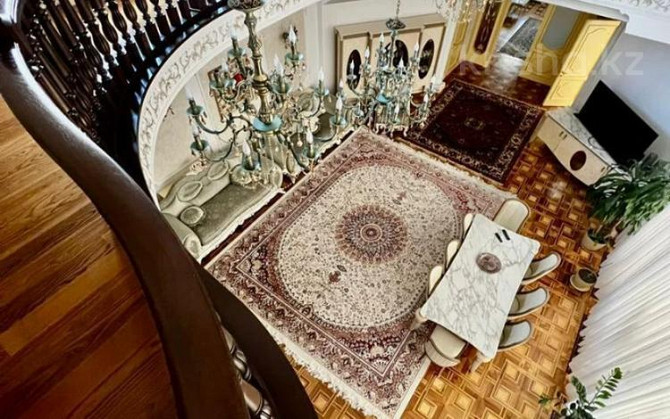 10-комнатный дом, 1310 м², 20 сот., мкр Юбилейный - Нуртаса Ондасынова Алматы - изображение 7