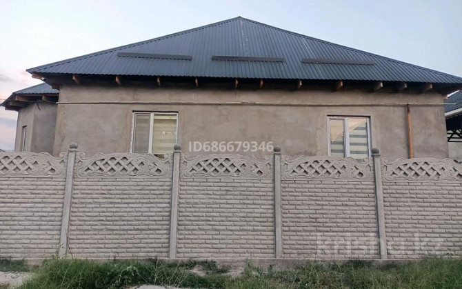 3-комнатный дом, 105 м², 8 сот., Массив Арай, улица Бәйдібек Баба 338 - Домалақ ана Тараз - изображение 1