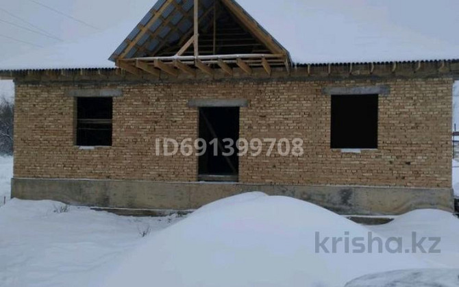 5-комнатный дом, 120 м², 4.5 сот., Батан - Карасай ауданы Батан ауылы Швейный фабрика бар жанында  - изображение 1