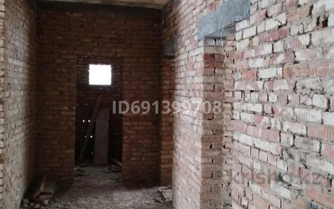 5-комнатный дом, 120 м², 4.5 сот., Батан - Карасай ауданы Батан ауылы Швейный фабрика бар жанында  - изображение 4