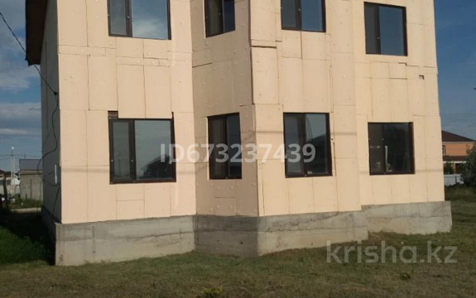 5-комнатный дом, 240 м², 10 сот., Камбар Батыра 35 - Бухар Жырау  - изображение 1