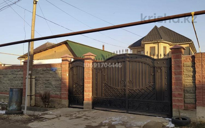 7-комнатный дом, 218 м², 5 сот., Карасай батыр 89А  - изображение 1