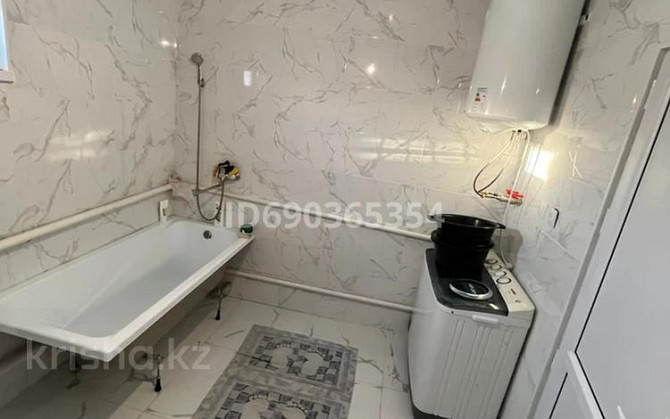 4-комнатный дом, 150 м², 12 сот., Астана 5 11 Батыр - изображение 2