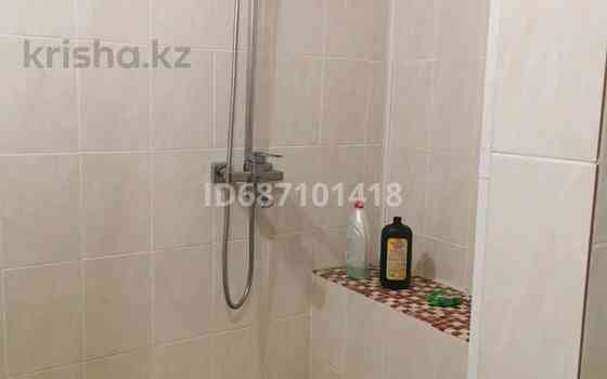 5-комнатный дом, 200 м², 10 сот., Азаттық 31 - Республика 
