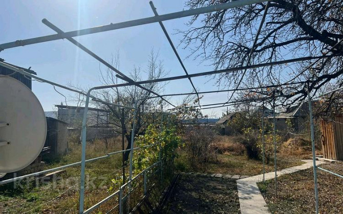 8-комнатный дом, 150 м², 17 сот., Төлеби 93  - изображение 1