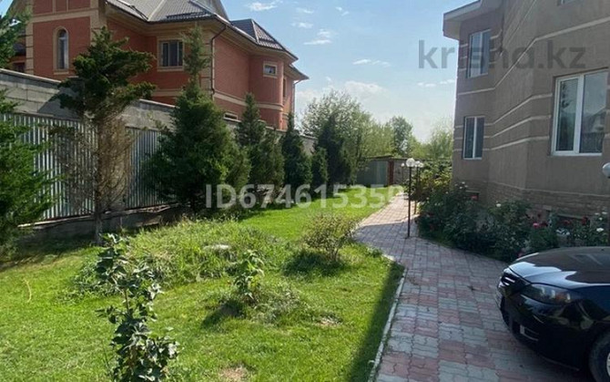 7-комнатный дом, 355 м², 9.5 сот., мкр Шугыла 51 Almaty - photo 2